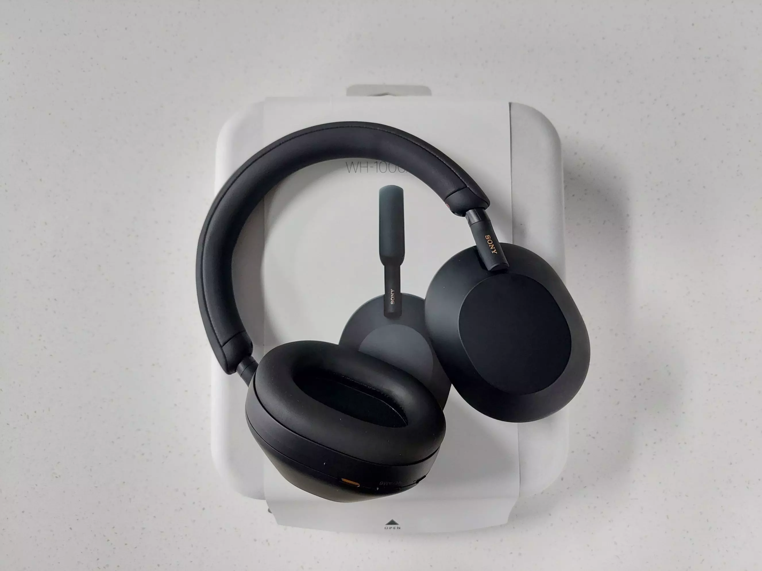 Review: Sony's XM5 headphones are excellent | BusinessDesk