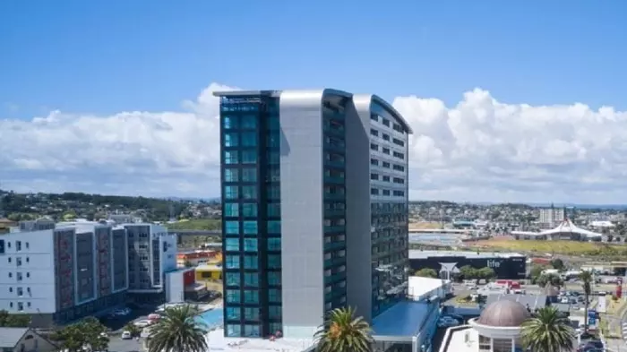 Du Val Lakewood venture now on the hook for $16.2m