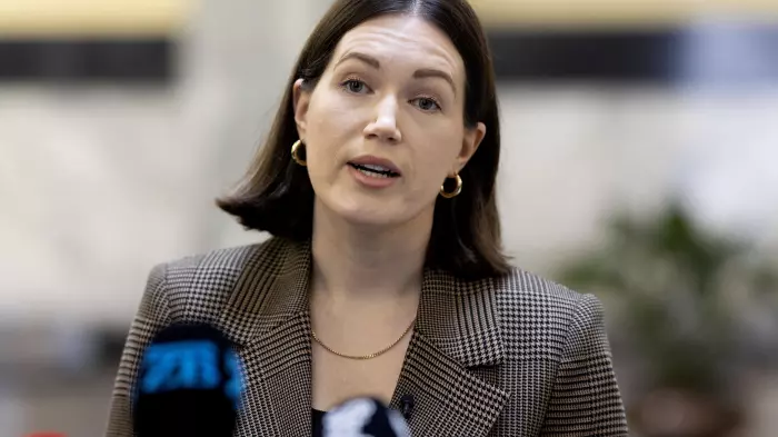 Bill's effect on pokie grants ‘inconclusive’: van Velden