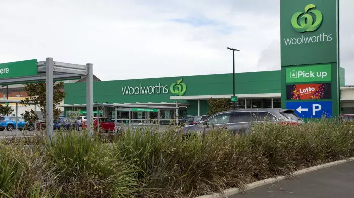 Online sales drive Woolworths NZ Q3 sales growth