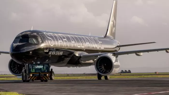 Strong bookings, cheaper fuel brighten Air NZ's outlook