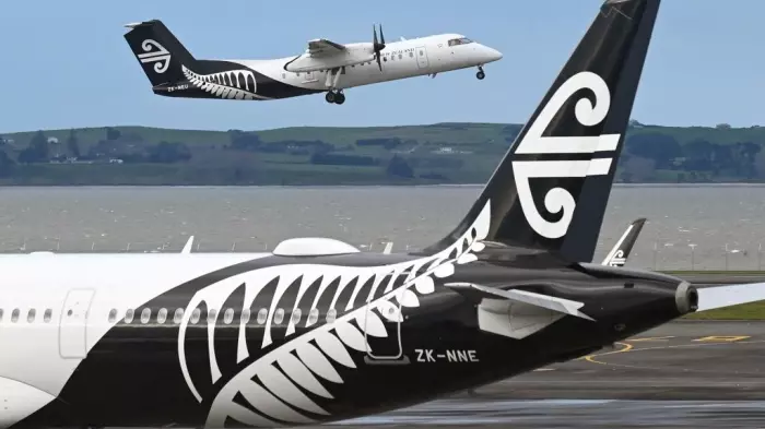 Air NZ cuts role to cut costs