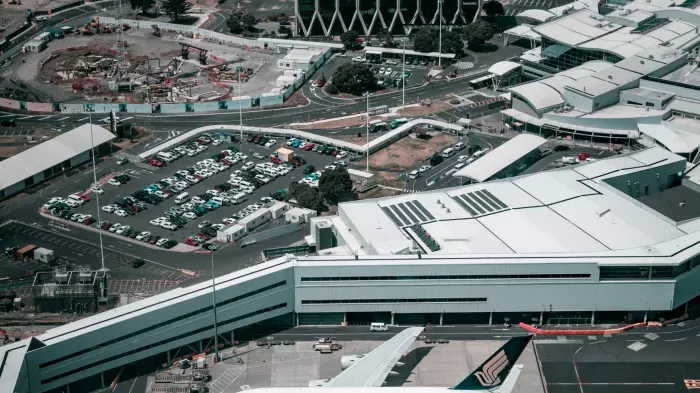 NZ shares fall as investors sell Auckland Airport