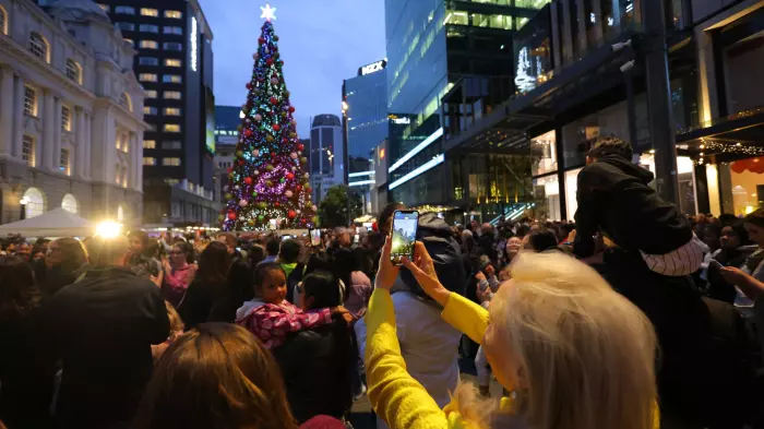 A brush with Auckland’s unseemly side