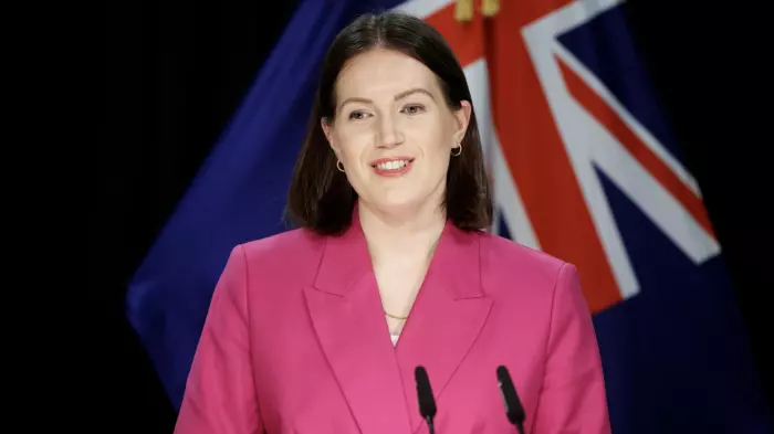 Union calls for retraction of minister’s ERA comments