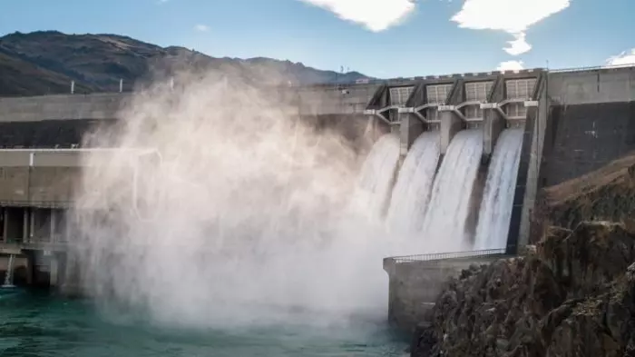 Power price probe asks: was there more to it?