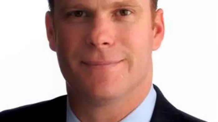 EY Law beefs up corporate law team