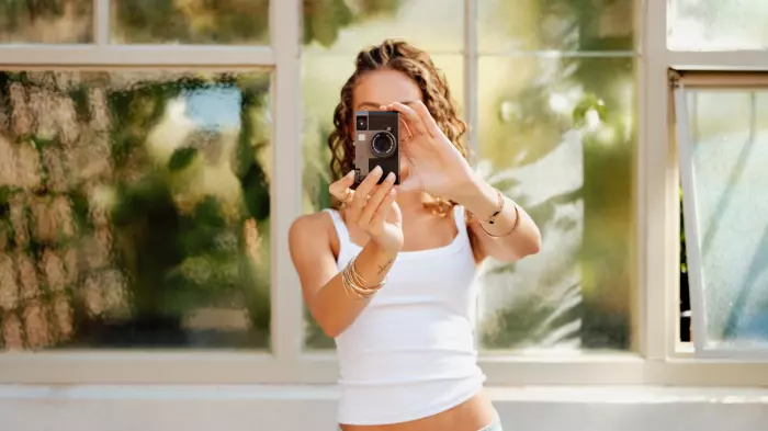 Review: Fujifilm's 'nostalgic' X half camera