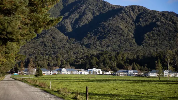Court gives BNZ greenlight to shut Gloriavale’s bank accounts