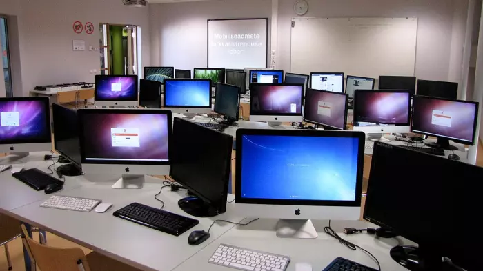 IT contractor pleads guilty in $4 million kickback case
