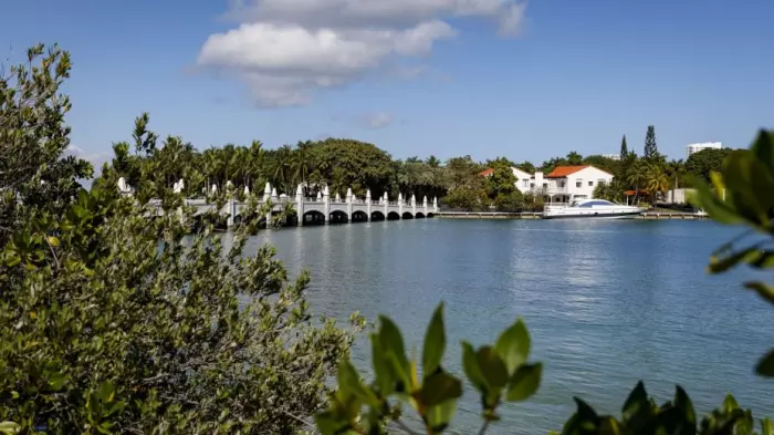 Soaring insurance on coastal homes stressing even the rich
