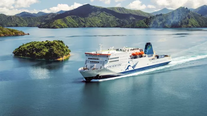 Nicola Willis refuses to release Interislander letters