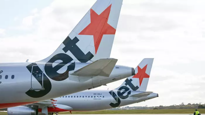 Jetstar's wings clipped over compo rights