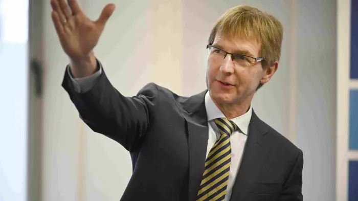 Justice ministry plans to cut staff numbers by more than 120