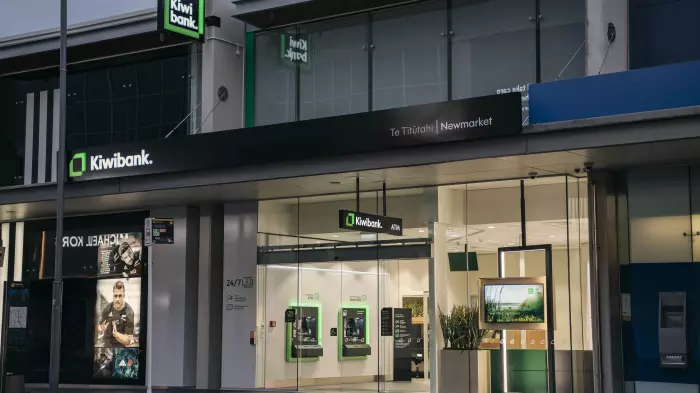 $500m Kiwibank funding 'significant escalation'