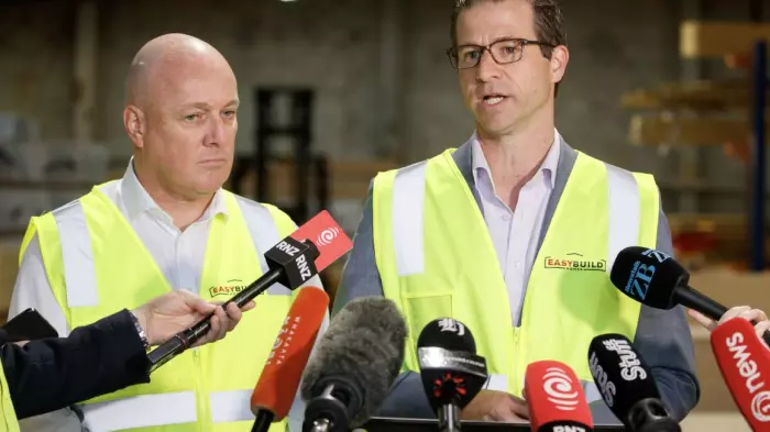 Govt largely in the dark about unregulated dams' safety