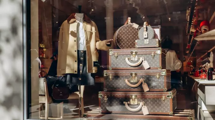 Inside the competition for the world’s richest shoppers