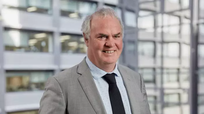 New structure, powers for ComCom