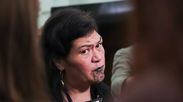 Mahuta sought probe into husband's contracts