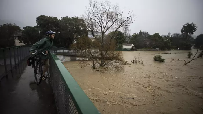Insurers falling behind banks on climate disclosure
