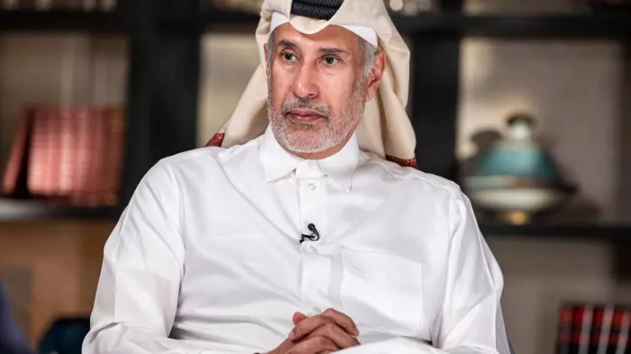 Qatari sheikh not sold on son's $9.6 billion Man U bid