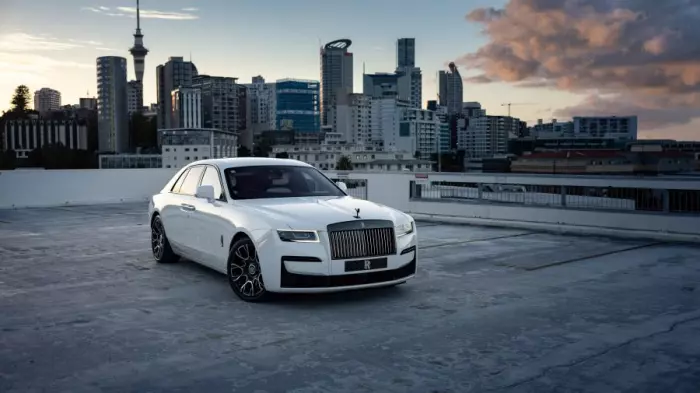 Review: Rolls-Royce Black Badge Ghost, cutting-edge cool for wealthy rule breakers