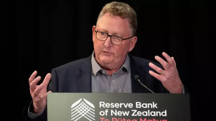 Reserve Bank posts annual loss