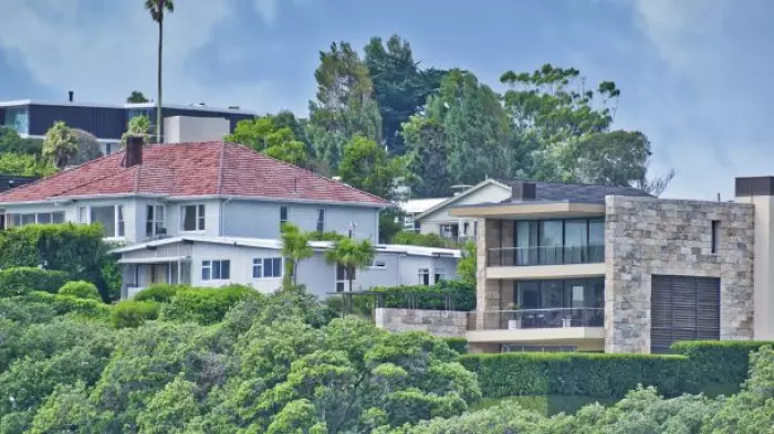 One in three houses sell for $1m+