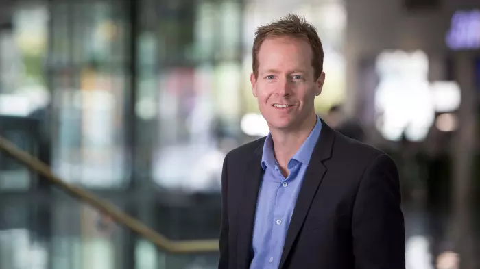 Warehouse reshuffles exec team