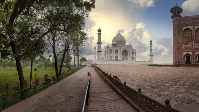 QuiznessDesk, Thursday, Nov 27