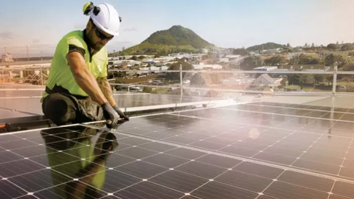 Solar power: govt fund gives $40m in financing