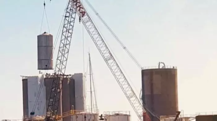 Authorities accused of doing demo job on local contractors