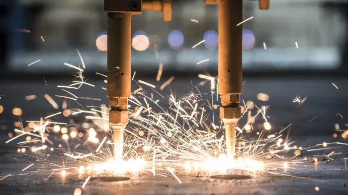 Manufacturing activity contracts in July