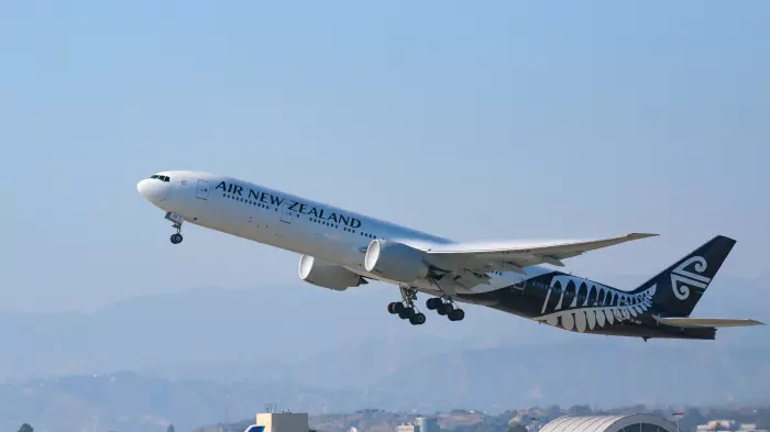 Air NZ puts 2030 emissions targets in the 'too hard' basket