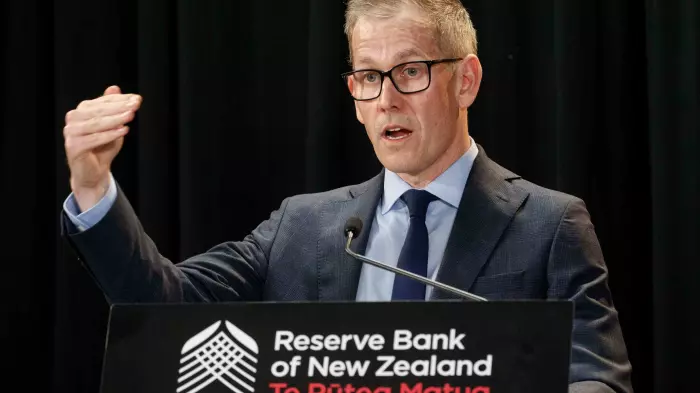 RBNZ cuts official cash rate to 2.25%