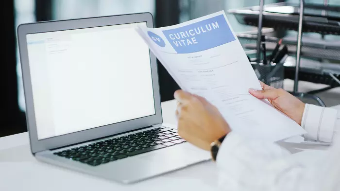 Money Answers: how do you craft a stellar CV and cover letter?