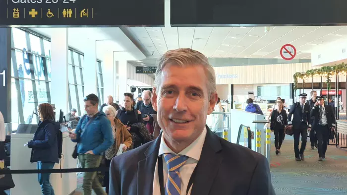 First shots fired as Tasman airfare wars resume