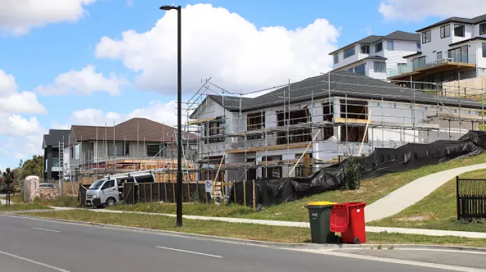 NZ's sluggish economy and housing challenges