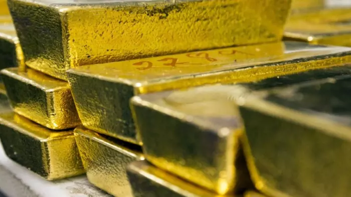 Record gold prices boon for scrap buyers
