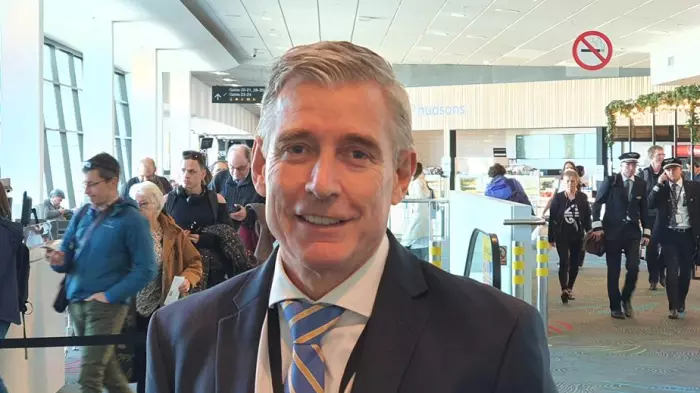 Air NZ hopes for pre-Easter call on end to self-iso