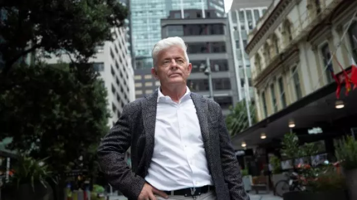 Leo Molloy pulls pin on Auckland mayoral bid