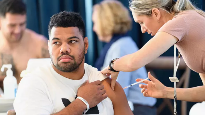 How has New Zealand performed on vaccines