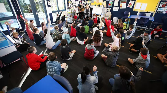 Under the bonnet of teachers' pay