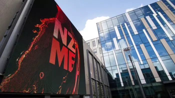 Caniwi's Bowker sells NZME stake