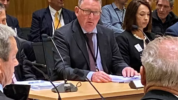 Orr says RBNZ already considers house prices