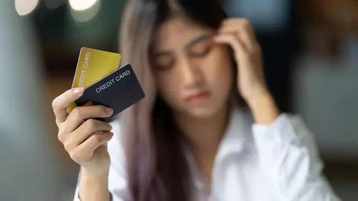 Retail spending flat in April