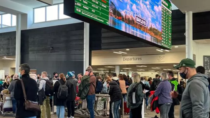 Airline seats a handbrake to hotel industry