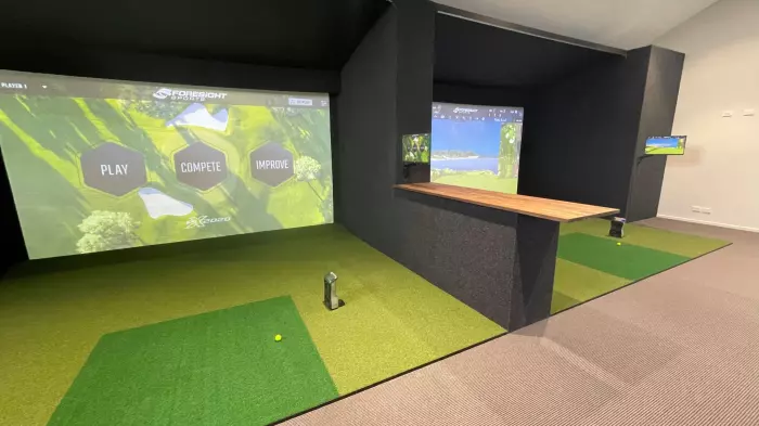 Golf simulators an ace in the hole for entrepreneur