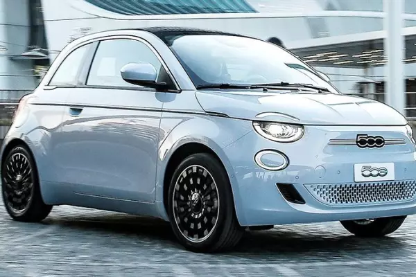 Fiat 500e is the little car that can