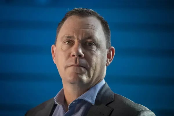 2degrees net loss widens on one-offs